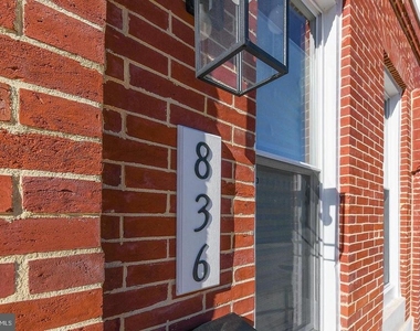 836 Harlem Avenue - Photo Thumbnail 1
