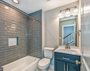 836 Harlem Avenue - Photo Thumbnail 23