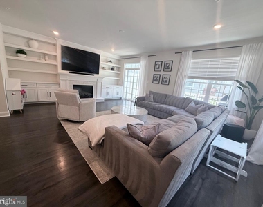 1022 Bluebells Road - Photo Thumbnail 11