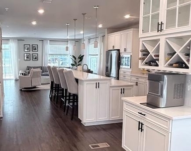 1022 Bluebells Road - Photo Thumbnail 7