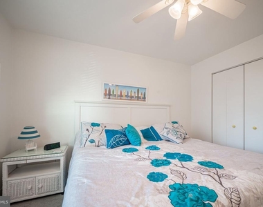 1 Virginia Avenue - Photo Thumbnail 9