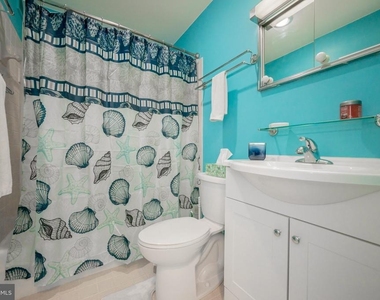 1 Virginia Avenue - Photo Thumbnail 11