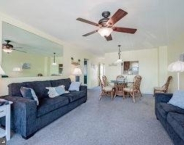 1 Virginia Avenue - Photo Thumbnail 5