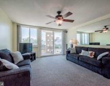 1 Virginia Avenue - Photo Thumbnail 6
