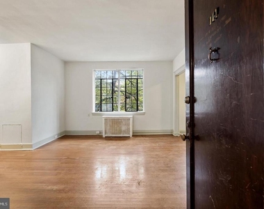 1305 N Broom Street - Photo Thumbnail 15