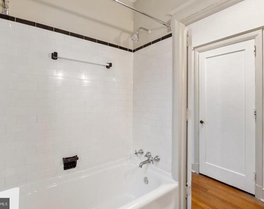 1305 N Broom Street - Photo Thumbnail 18
