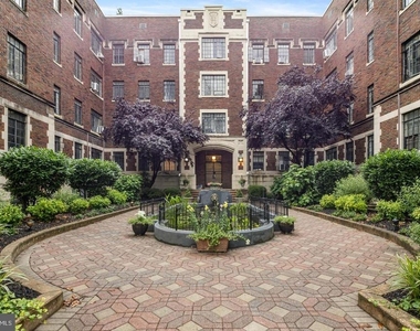 1305 N Broom Street - Photo Thumbnail 2