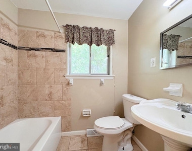 820 Leeds Lane - Photo Thumbnail 30