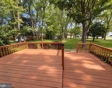 820 Leeds Lane - Photo Thumbnail 4
