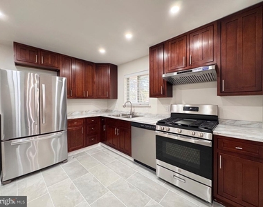 820 Leeds Lane - Photo Thumbnail 22