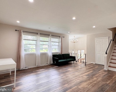 820 Leeds Lane - Photo Thumbnail 26