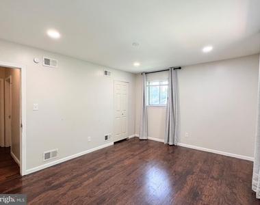 820 Leeds Lane - Photo Thumbnail 34