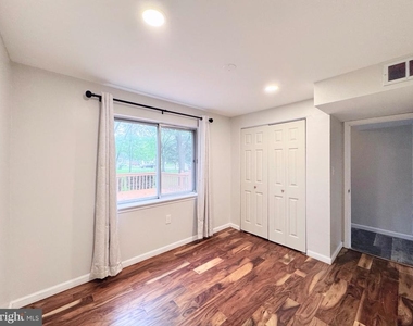 820 Leeds Lane - Photo Thumbnail 16
