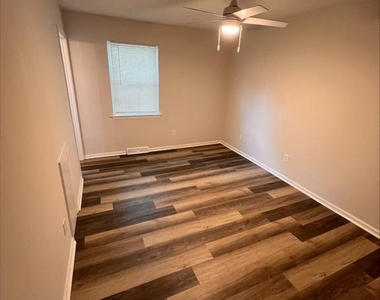 18 Kristina Court - Photo Thumbnail 5