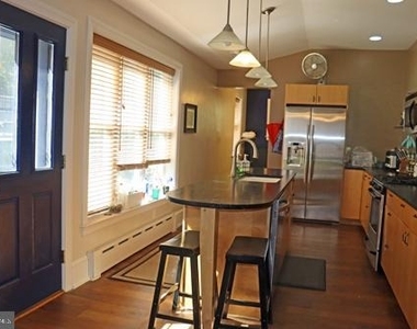 1705 N Rodney Street - Photo Thumbnail 6