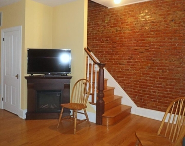 1705 N Rodney Street - Photo Thumbnail 3