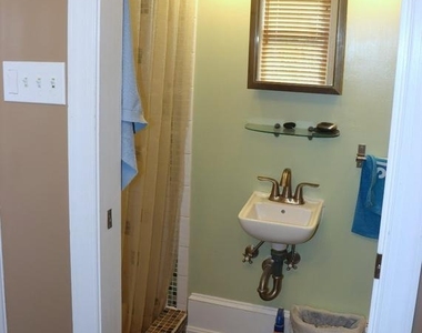 1705 N Rodney Street - Photo Thumbnail 12