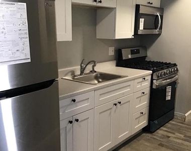5027 H Street Se - Photo Thumbnail 1