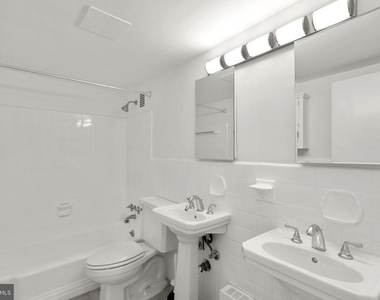 4201 Cathedral Avenue Nw - Photo Thumbnail 18