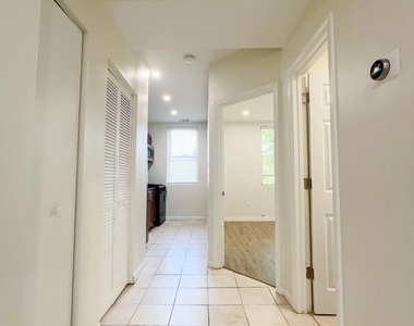 4234 Edson Place Ne - Photo Thumbnail 4