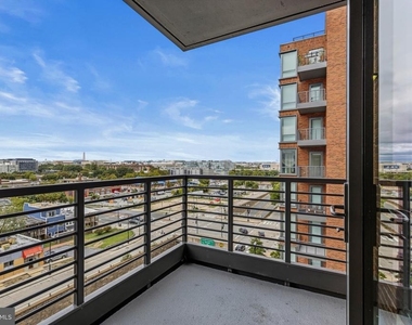 1211 Van Street Se - Photo Thumbnail 1