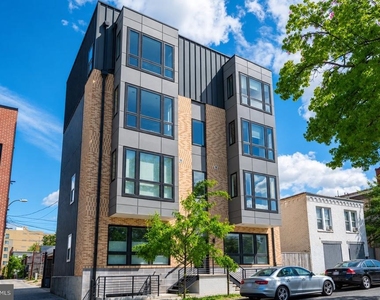 705 Irving Street Nw - Photo Thumbnail 15