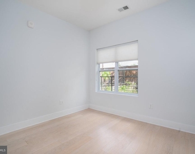 705 Irving Street Nw - Photo Thumbnail 9