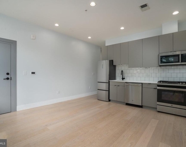 705 Irving Street Nw - Photo Thumbnail 5