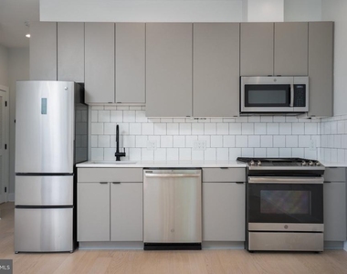 705 Irving Street Nw - Photo Thumbnail 4