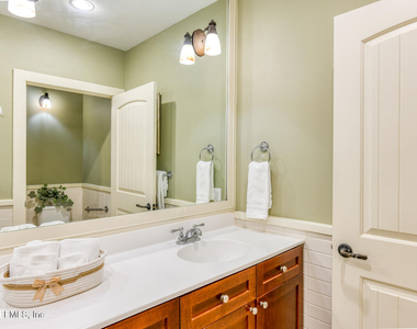 955 Registry Boulevard - Photo Thumbnail 18