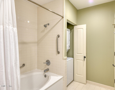 955 Registry Boulevard - Photo Thumbnail 13