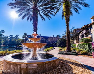 955 Registry Boulevard - Photo Thumbnail 20