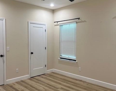 673 S Orange Street - Photo Thumbnail 6