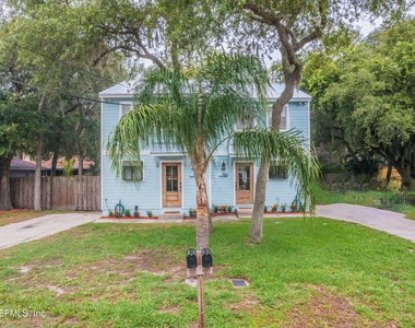 798 Main Street - Photo Thumbnail 4