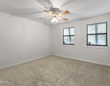 798 Main Street - Photo Thumbnail 21