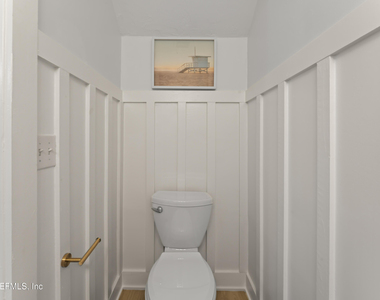 798 Main Street - Photo Thumbnail 17