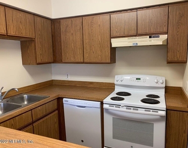 3872 Osprey Circle - Photo Thumbnail 5