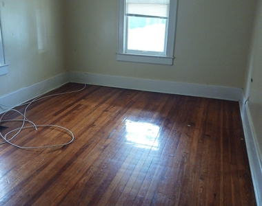 7262 Barberie Street - Photo Thumbnail 5