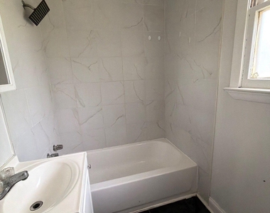 2052 W 17th Street - Photo Thumbnail 13