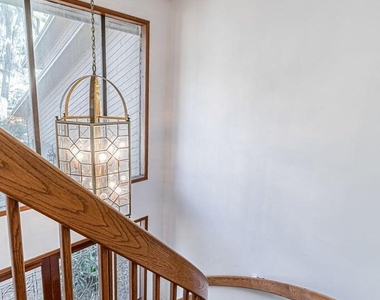 2724 Scott Mill Terrace - Photo Thumbnail 10