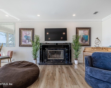 2724 Scott Mill Terrace - Photo Thumbnail 17