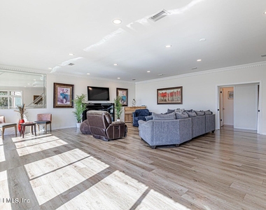 2724 Scott Mill Terrace - Photo Thumbnail 15