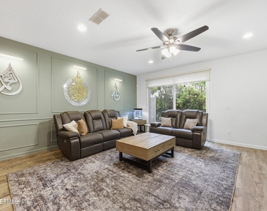 3650 Creswick Circle - Photo Thumbnail 8
