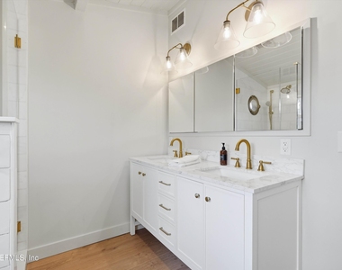 412 South Street - Photo Thumbnail 17
