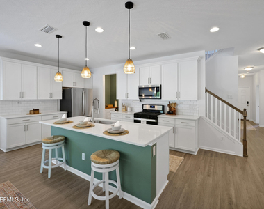 2887 Copperwood Avenue - Photo Thumbnail 12