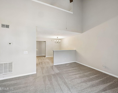 8745 Whispering Pines Drive - Photo Thumbnail 6