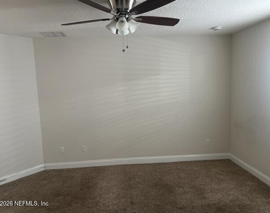 510 Meldrum Lane - Photo Thumbnail 1