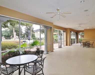 10075 Gate Parkway N - Photo Thumbnail 4