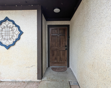 2171 Derringer Circle E - Photo Thumbnail 6