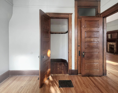 2333 S Lawndale Avenue - Photo Thumbnail 31